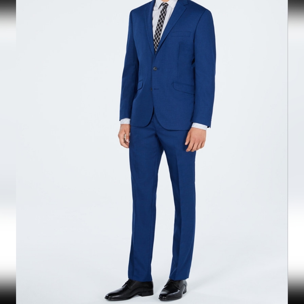 Kenneth Cole Blue Tailored Suit with Modern Elegance